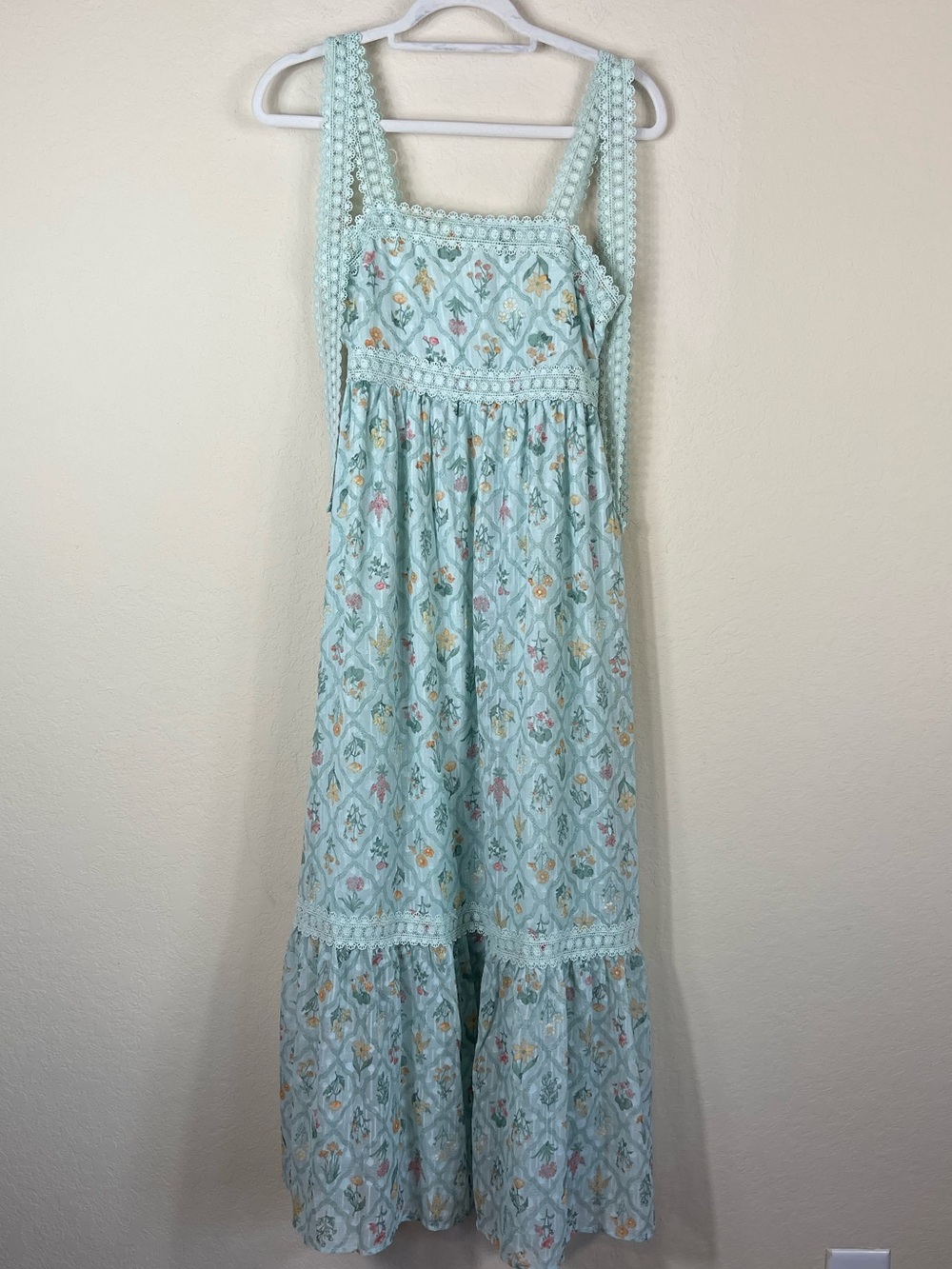 Blu Pepper Floral Tiered Maxi Dress Lace Tie Straps Size Small NWT - Picture 3 of 8
